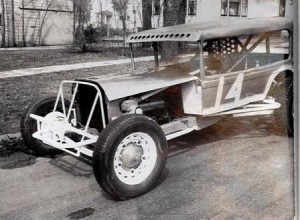 An early #14 modified, powered by Ron Barton. 