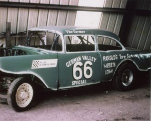 Jon Hiscocks piloted the “German Valley Special” at the Algona track. He and seven others will be inducted into the Kossuth County Racing Hall of Fame in 2016.