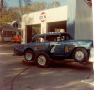 Race car in front of Holcomb's DX station. (Holcomb collection)